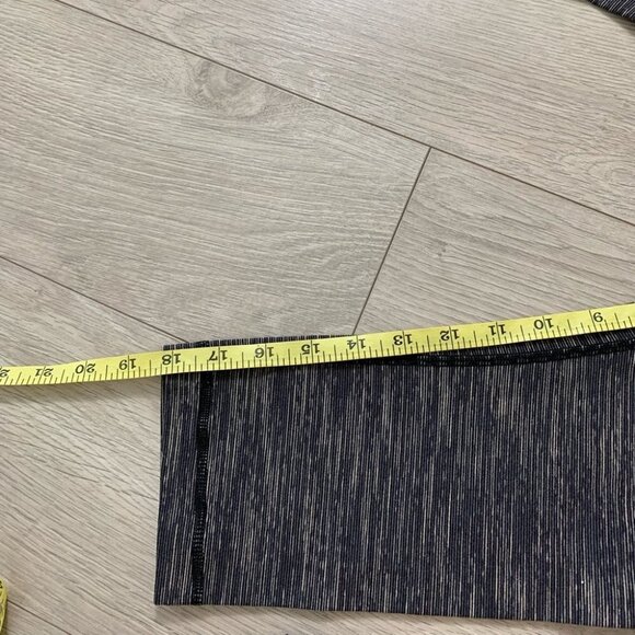 Lululemon Wunder Under Crop Space Black Cashew - Picture 12 of 14